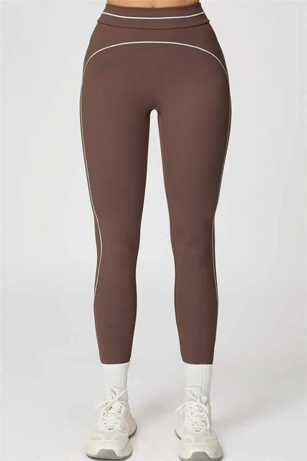 Roman Brown